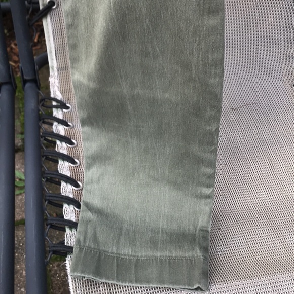 J. Crew Men's Slim Stretch Olive Chinos,  30 x 34 - Picture 13 of 14